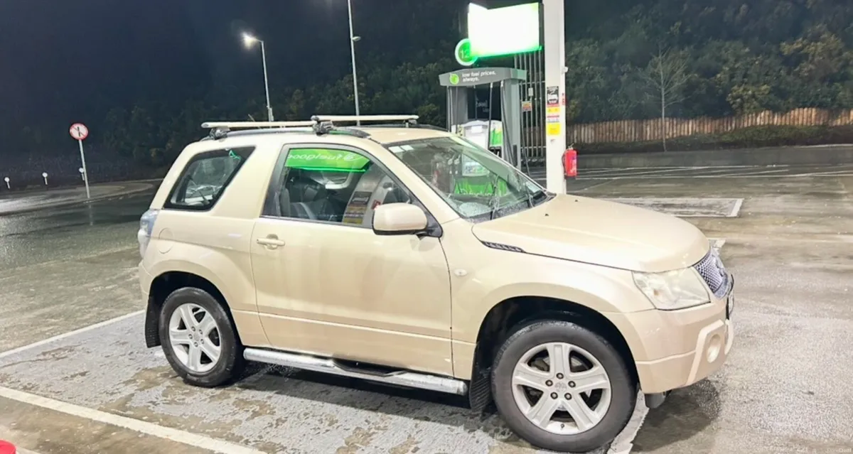 Clean Suzuki Grand Vitara SUV - Image 4