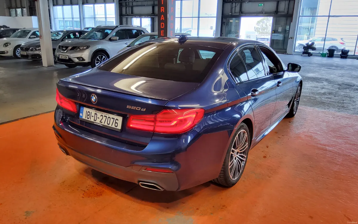 BMW 5-Series 2018 - Image 4