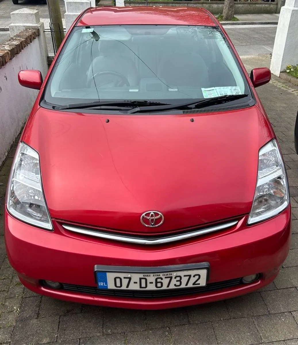 2007 Toyota Prius - Image 1