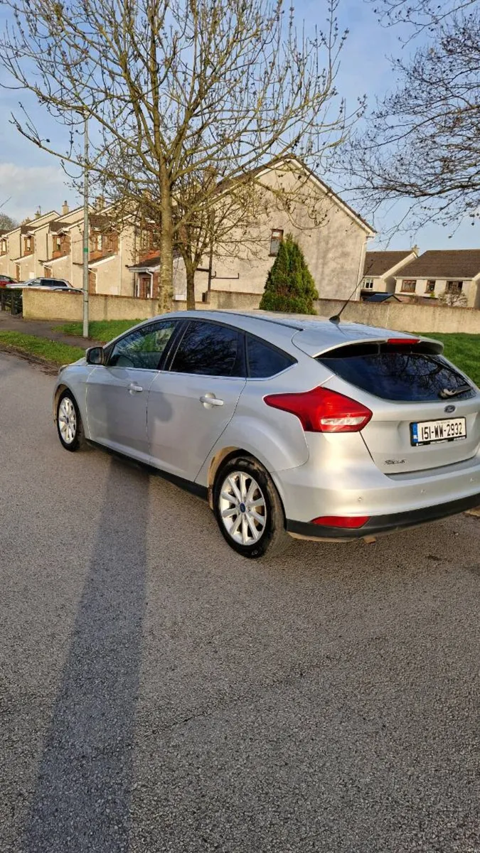 Ford Focus - Image 4