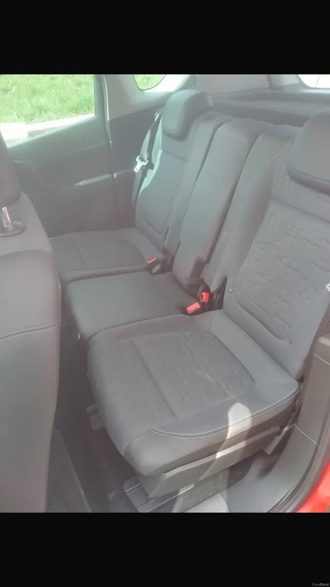 Automatic Vauxhall Meriva 1.4 - Image 4