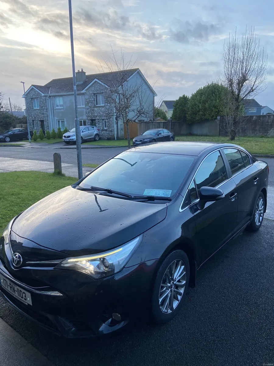 Toyota Avensis 2017 - Image 1