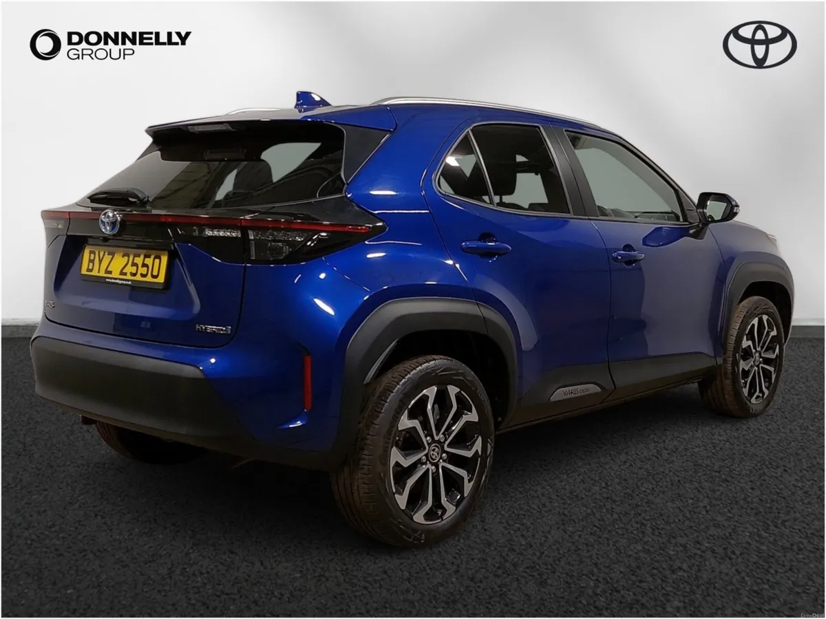 Toyota Yaris Cross Estate Design - Image 4