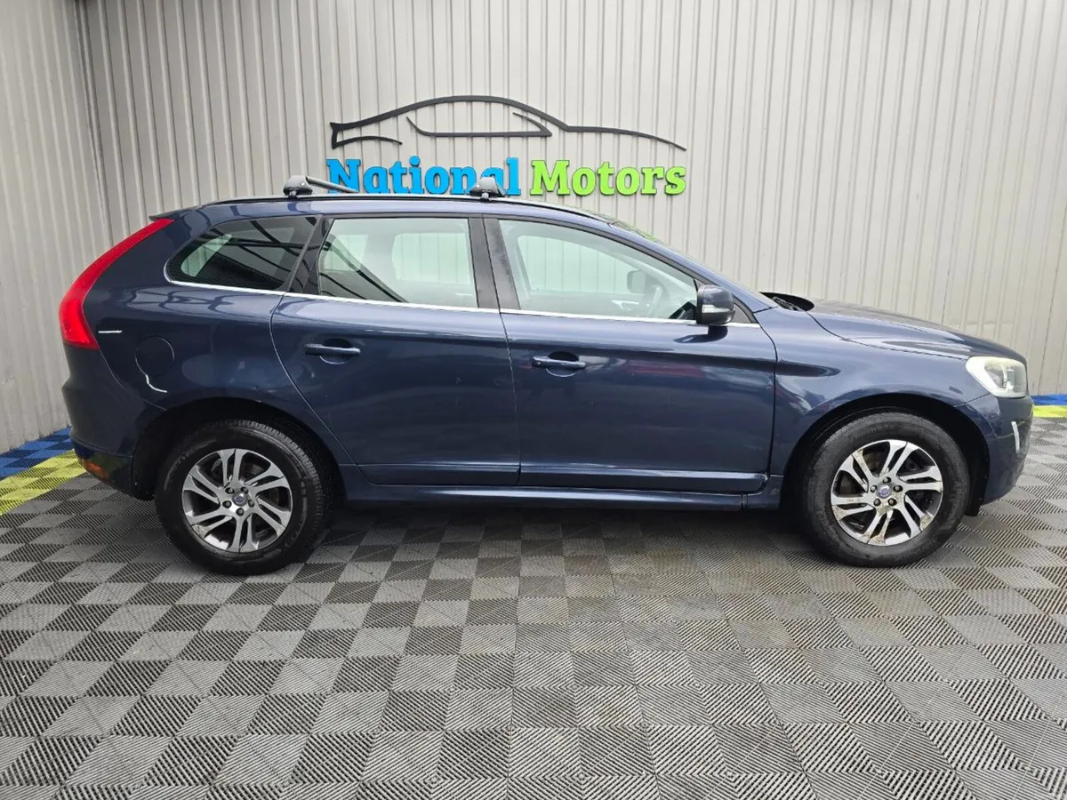 2014 Volvo XC60 2.0 D4 FWD SE - Image 2