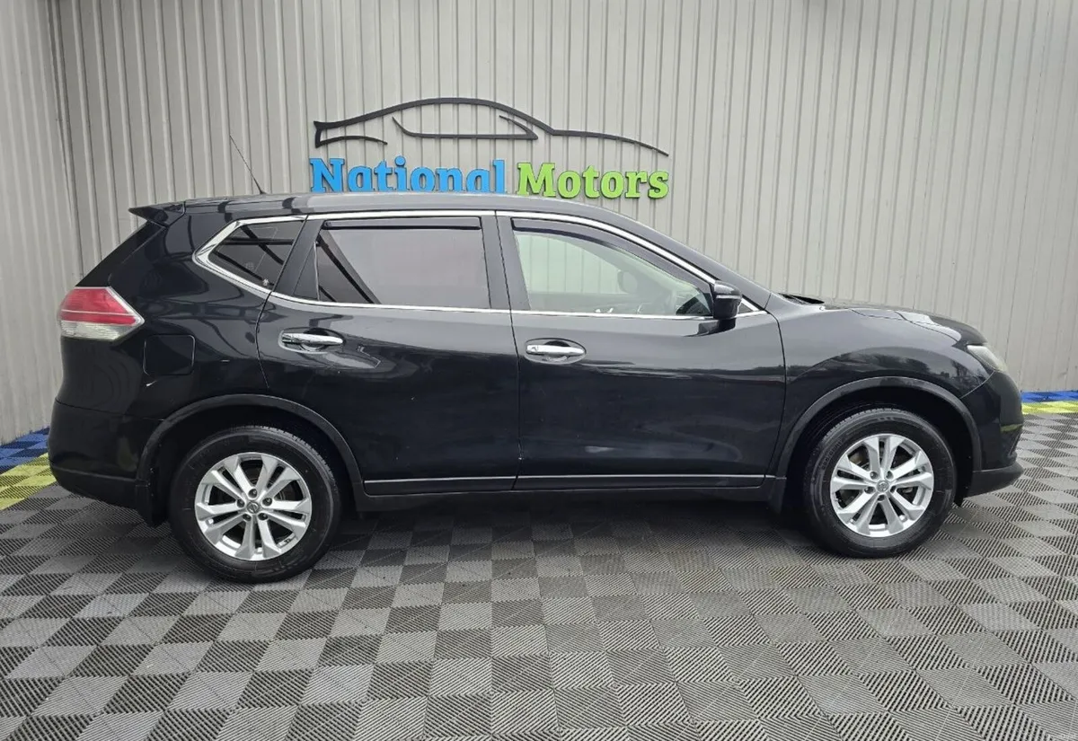 2015 Nissan X-Trail 1.6d XE 7 Seats - Image 2