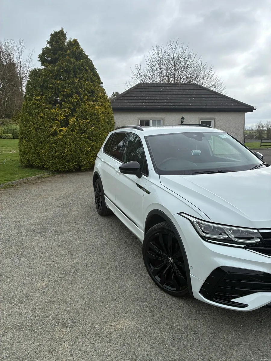 Volkswagen Tiguan - Image 2