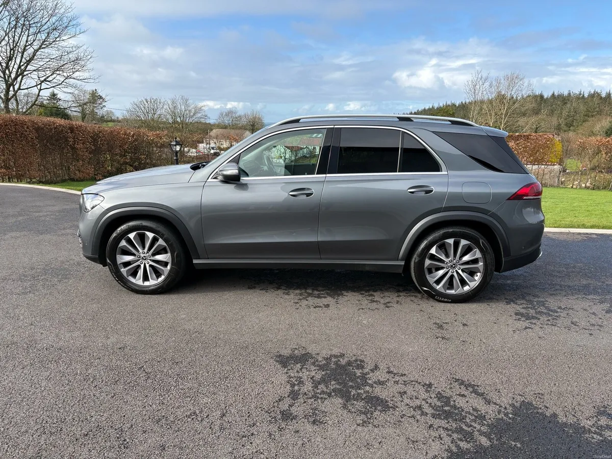 Mercedes-Benz GLE350de 4Matic-Plug In Hybrid-85km - Image 3