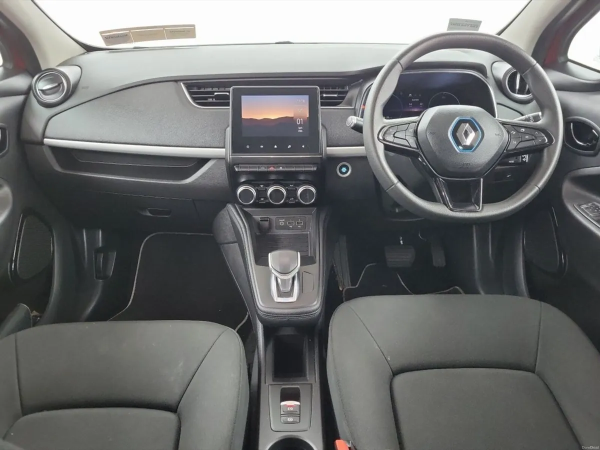 Renault Zoe R110 Z.E 50 Play**Big Battery with 92. - Image 3