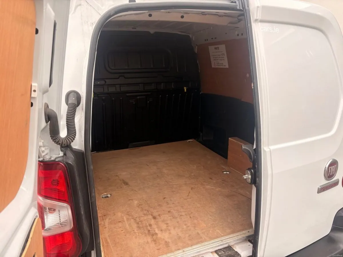 Fiat Doblo DOBLO SWB 1.5 100BHP  650 KG 4DR - Image 5