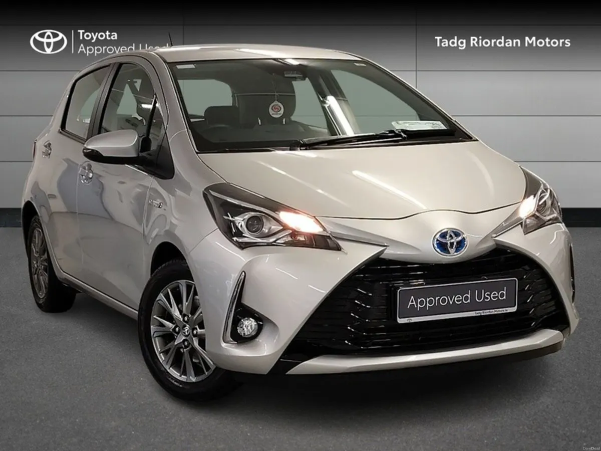 Toyota Yaris HYBRID 5DR LUNA - Image 1