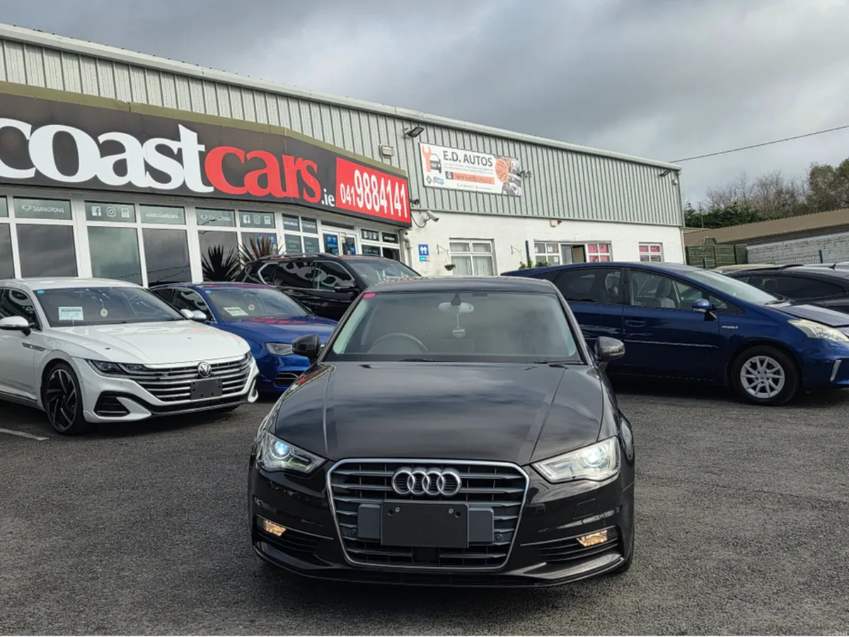 Audi A3 ONLY 44,170KM ! 1.4 TFSI AUTOMATIC - REVER - Image 1