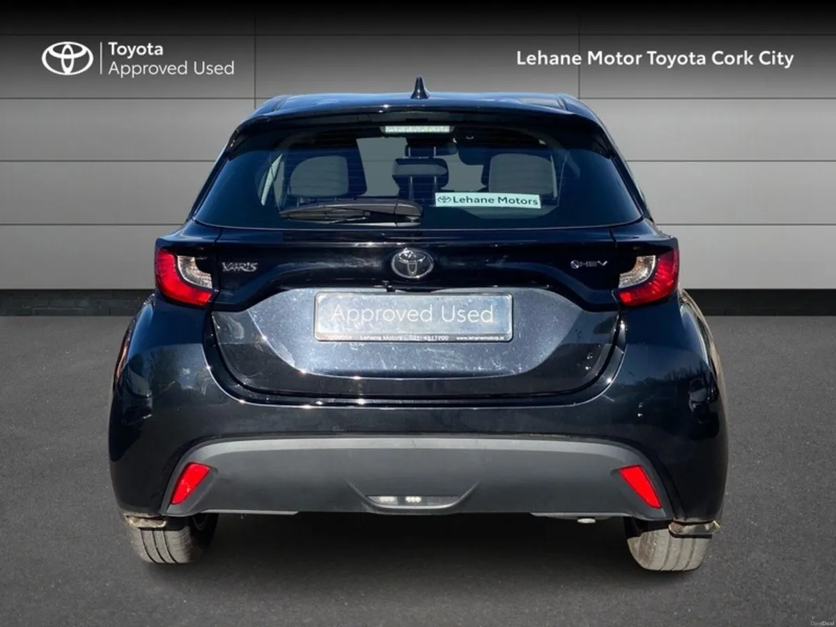 Toyota Yaris Yaris Hybrid 115 Luna - Image 4