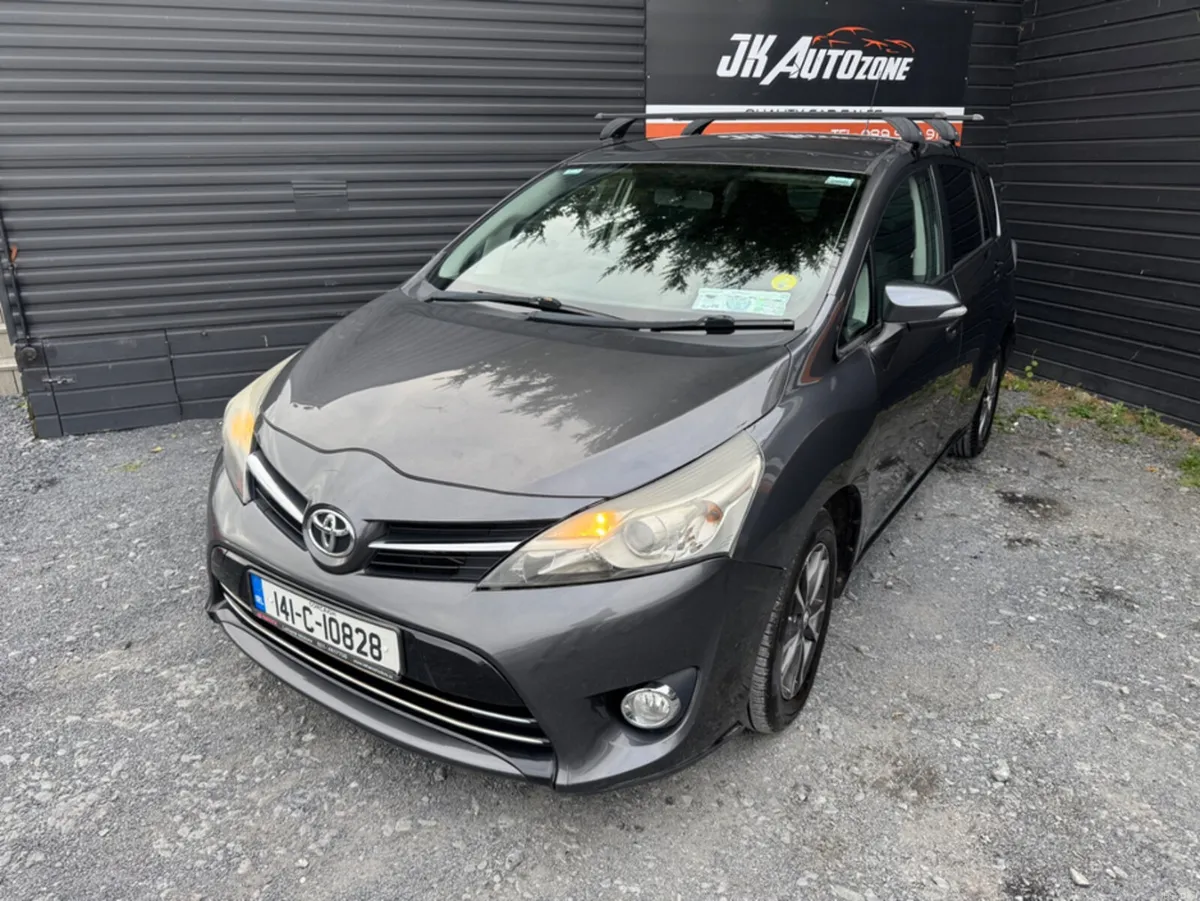 Toyota Corolla 2.0 D-4D ICON 126BP 5DR - Image 3