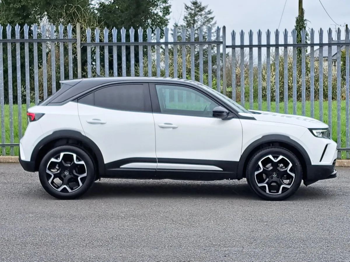 Opel Mokka GS 1.2TURBO 100BHP  **TOP SPEC** - Image 4