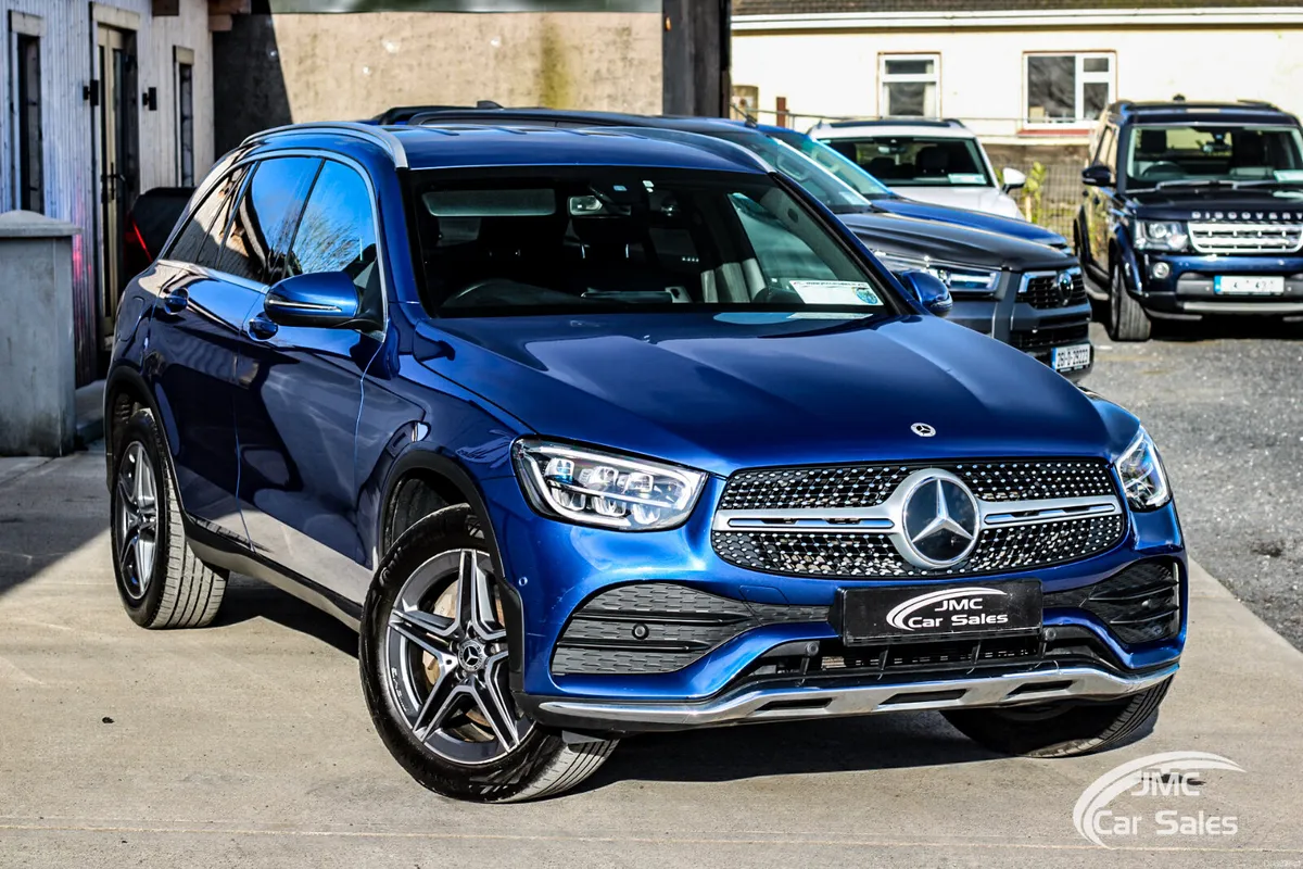 2022 MERCEDES BENZ GLC 300e AMG LINE - Image 3