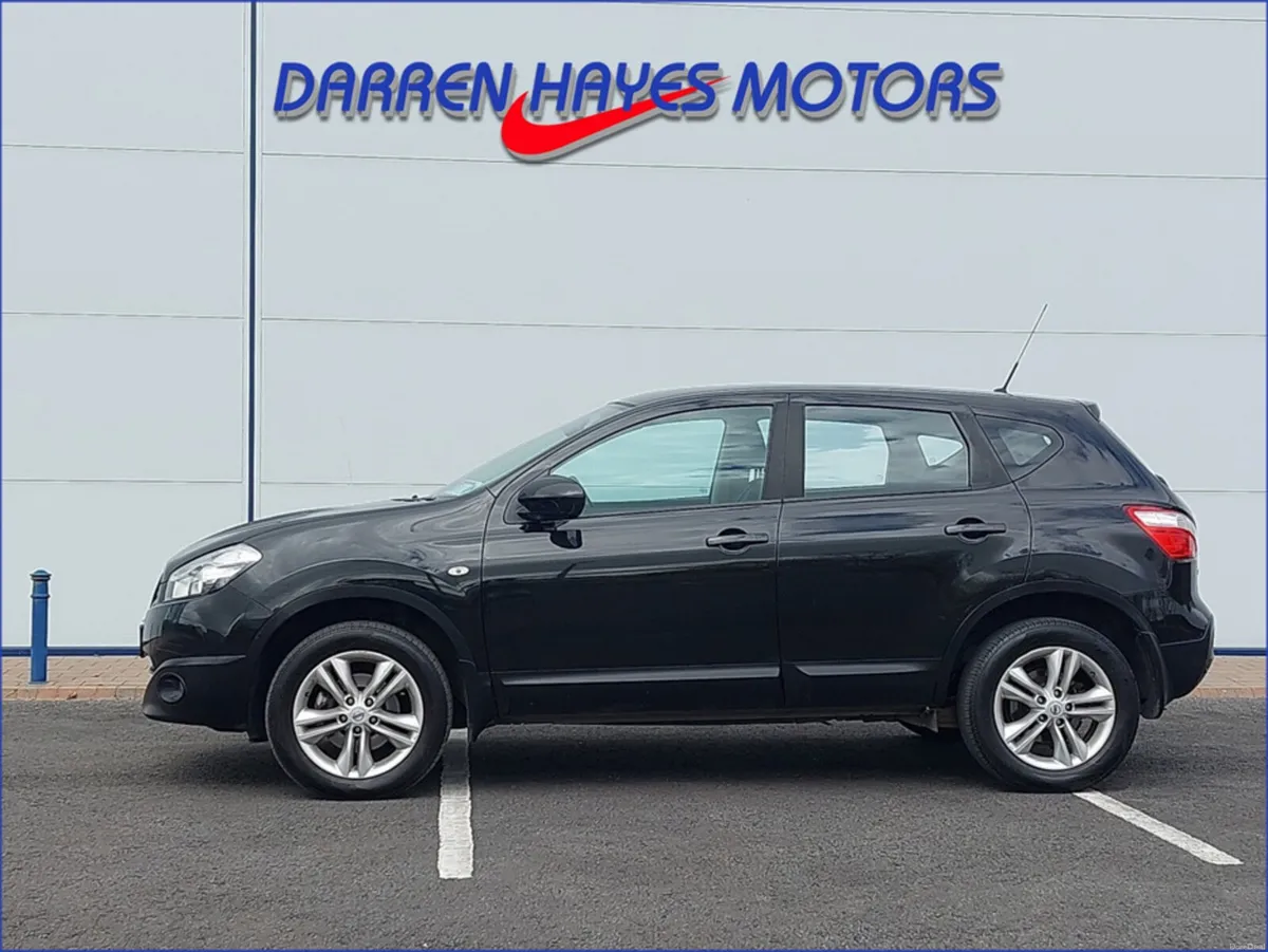 Nissan Qashqai 1.6 SV 4X4 - Image 4