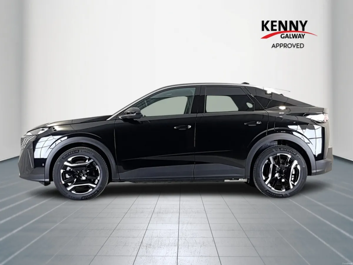 Peugeot 3008 STD ALLURE 73KWH 210BHP - Image 4