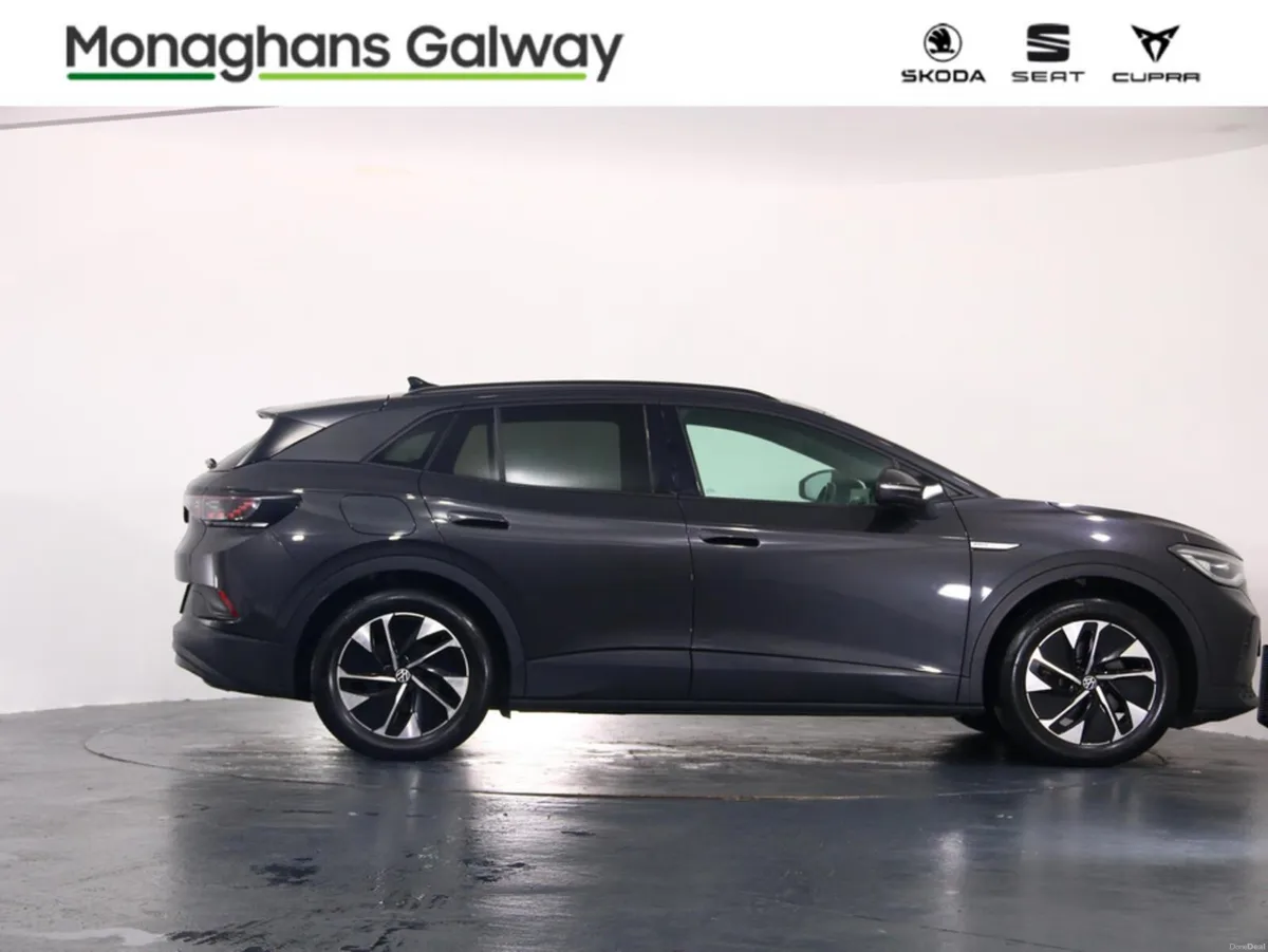 Volkswagen ID.4 77KW BUSINESS 204BHP *TOP SPEC* - Image 3