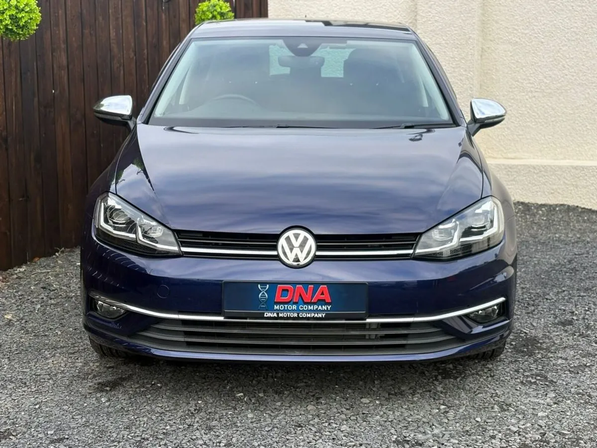 Volkswagen Golf AUTO - HIGHLINE - LOW KM - Image 2
