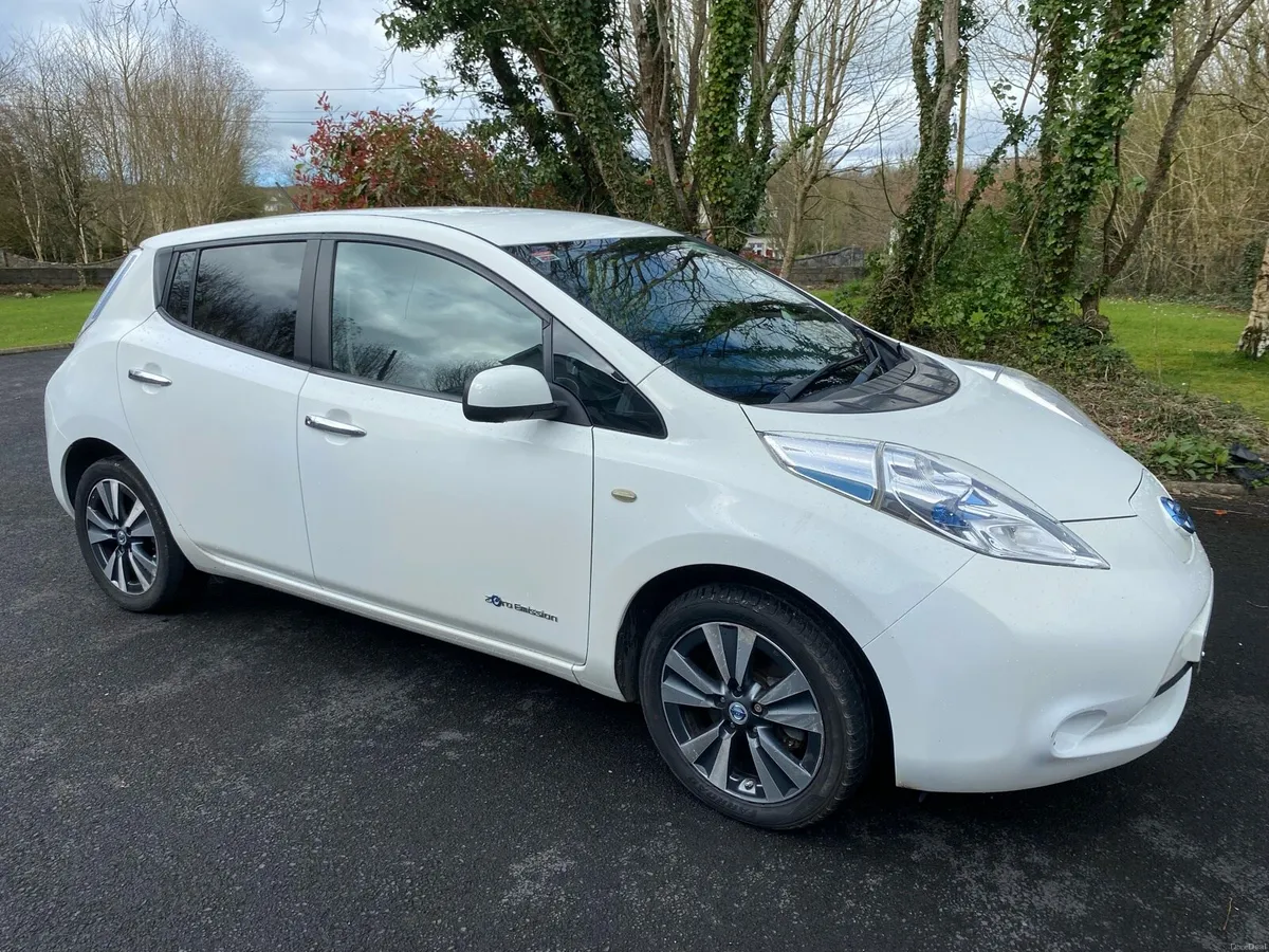 Nissan Leaf Tekna 2014 - Image 3