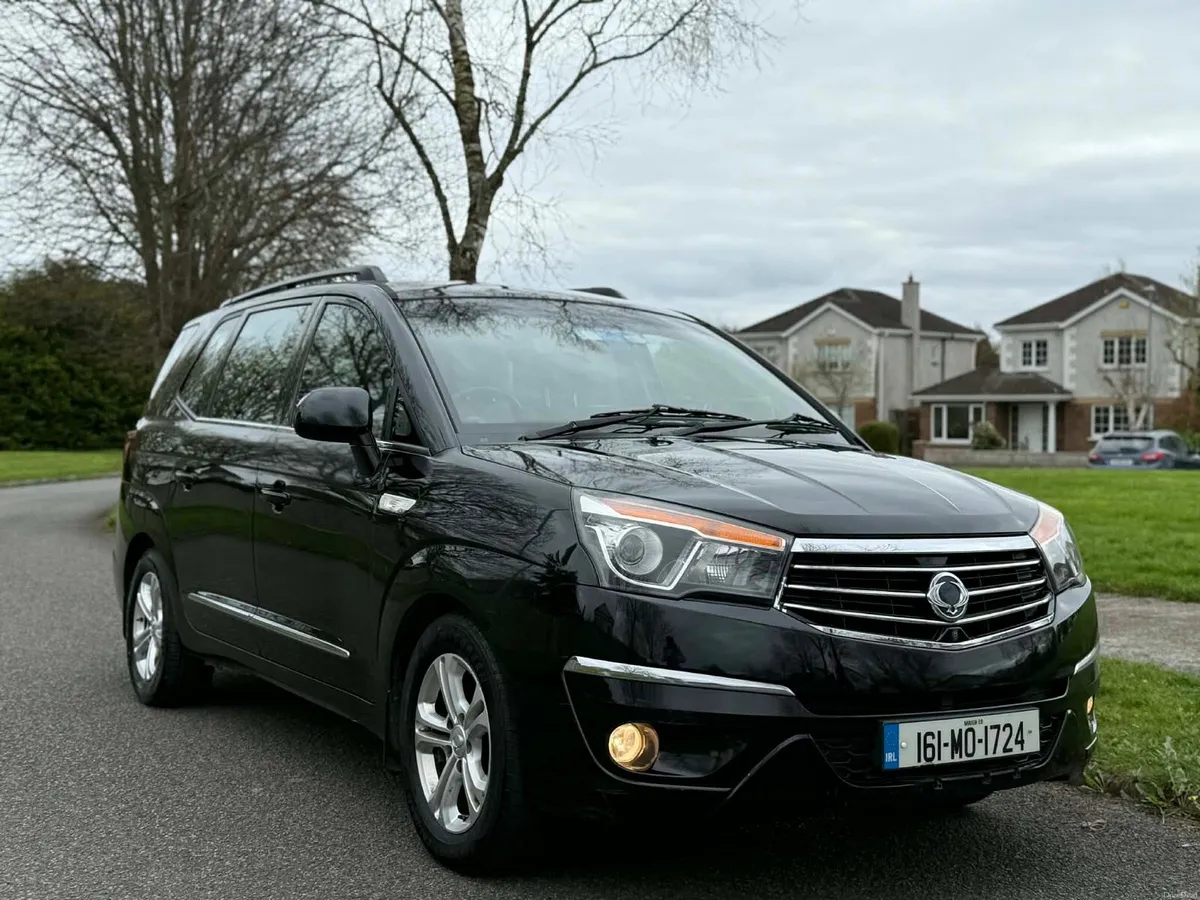 Ssangyong Rodius 2016 automatic - Image 1
