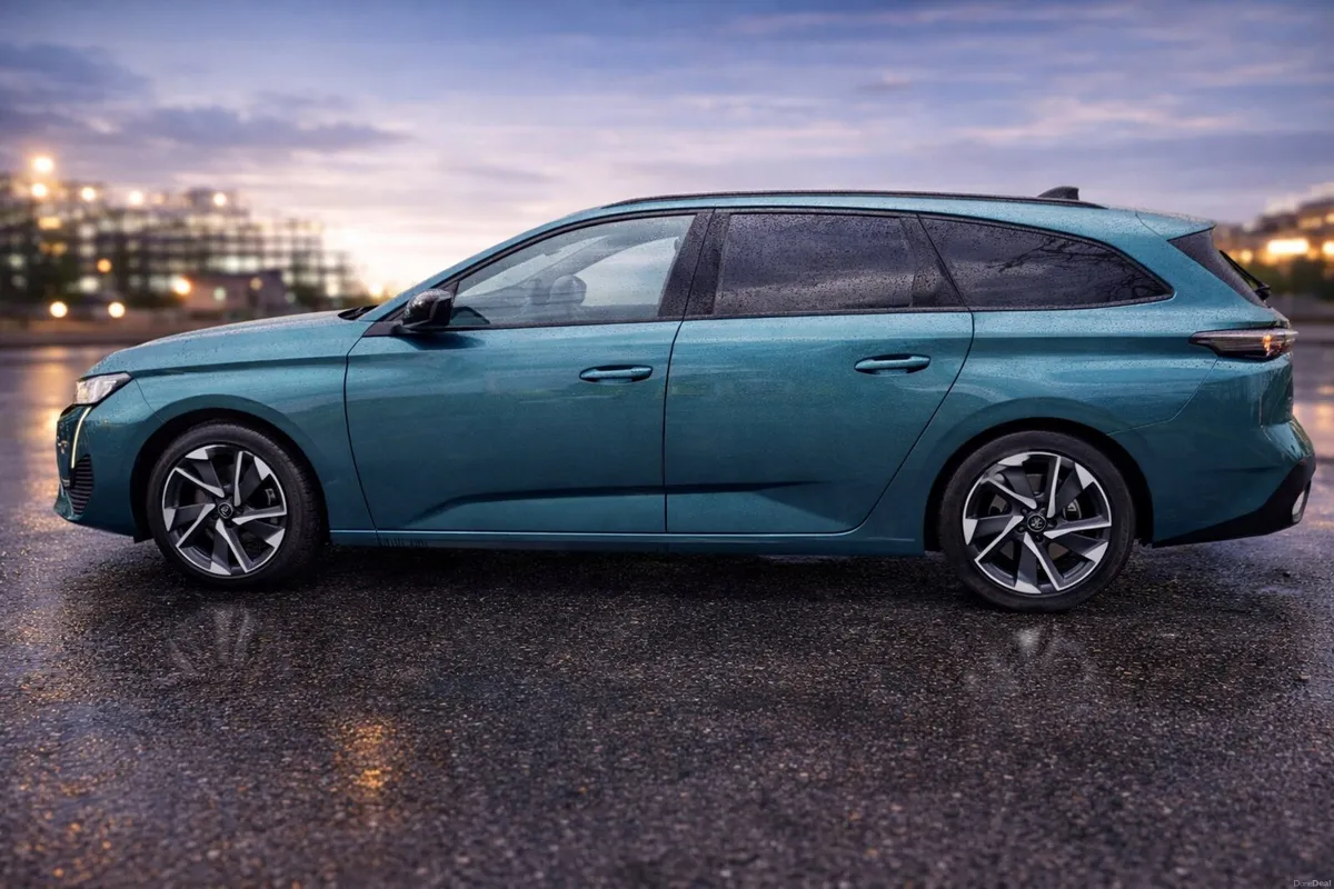 241 Peugeot 308 SW Allure 1.5 Diesel – Estate - Image 4