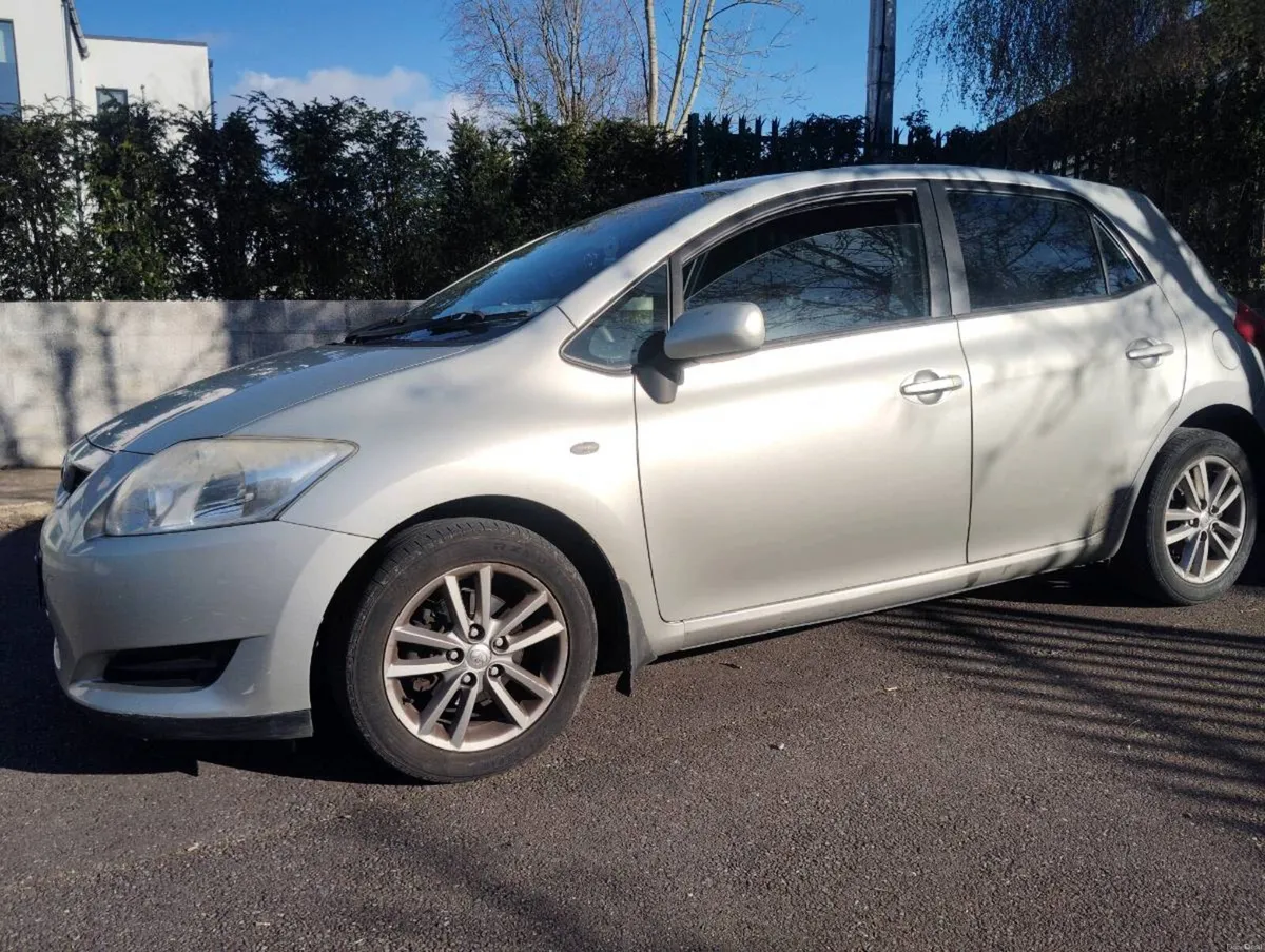 2008 Toyota Auris - Image 3