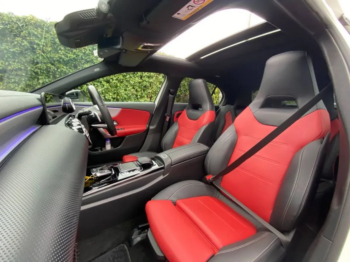 Mercedes-Benz A-Class A200d AMG-LINE PREMIUM PLUS - Image 2