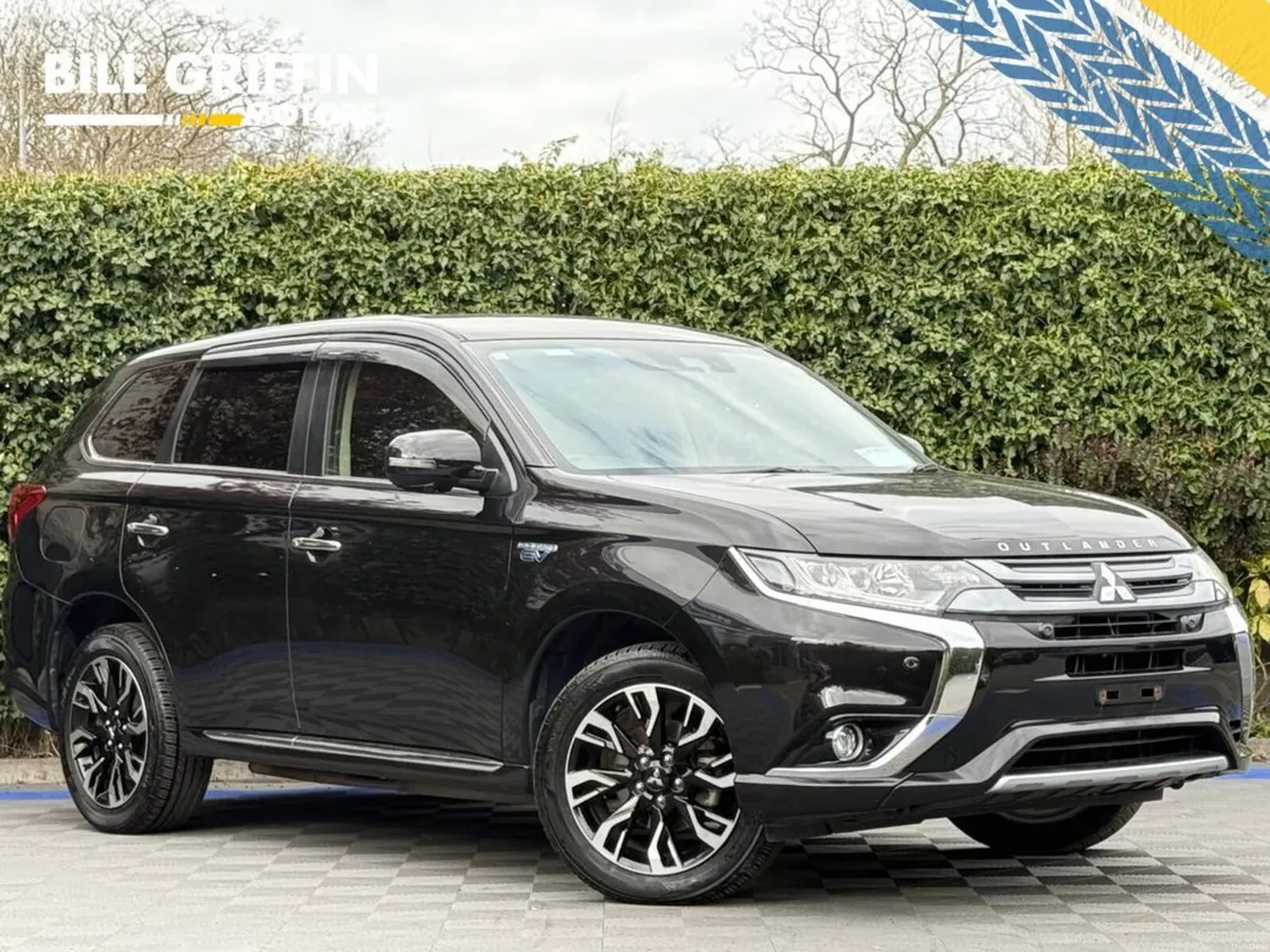 Mitsubishi Outlander 4WD 2.0 HYBRID // LEATHER/ALC - Image 1