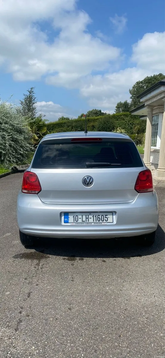 2010 Volkswagen Polo - Image 3