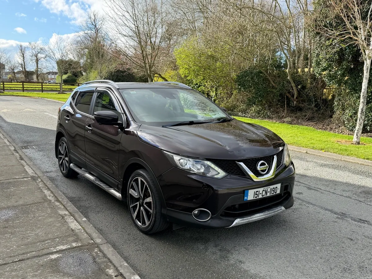 2015 Nissan Qashqai  SVE High Spec Low kilometers - Image 1