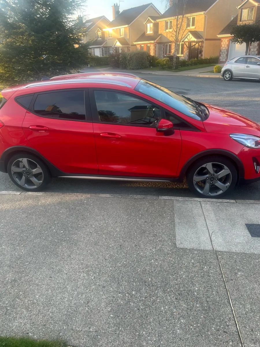 Ford Fiesta - Image 2