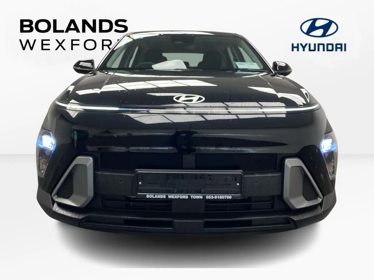 Hyundai KONA Hybrid Signature - Image 2