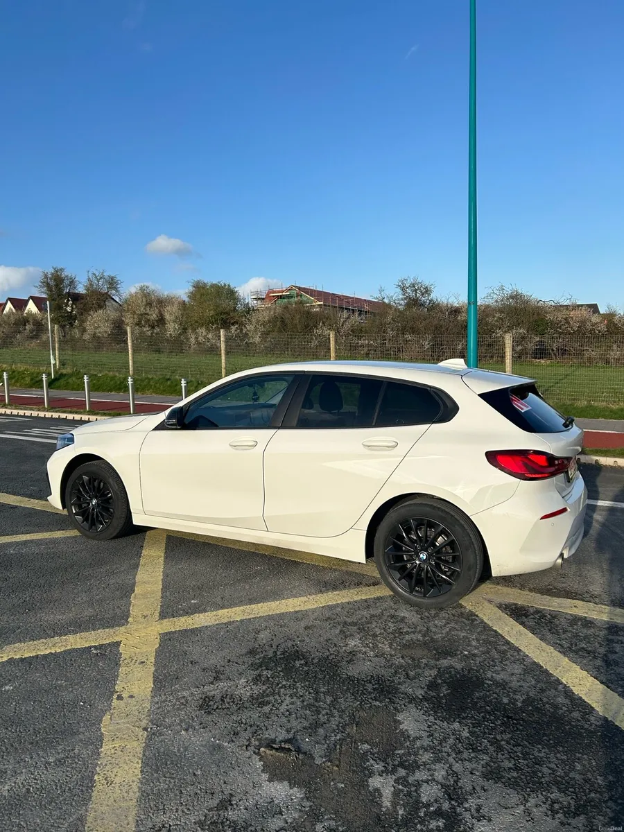 BMW 118i Low Kms Fresh NCT - Image 4