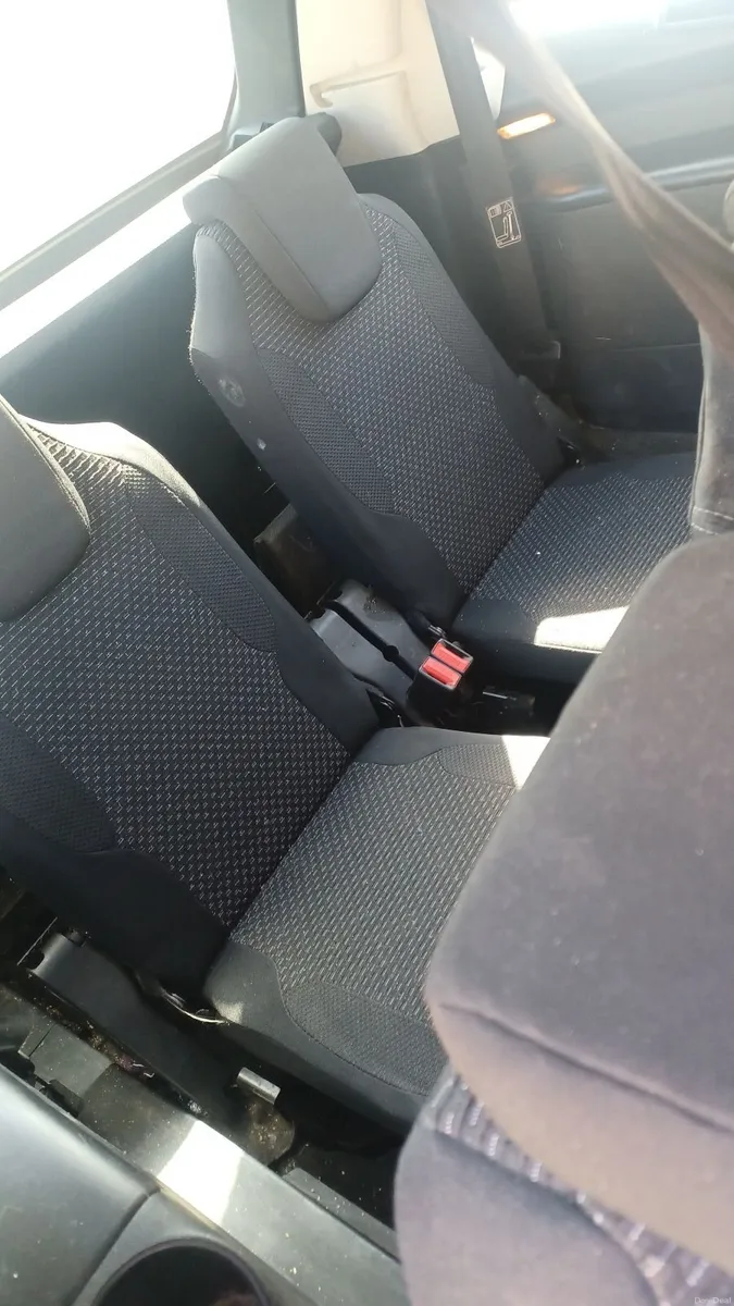 Citroen C4 Picasso 2013.. 7 Seater - Image 4