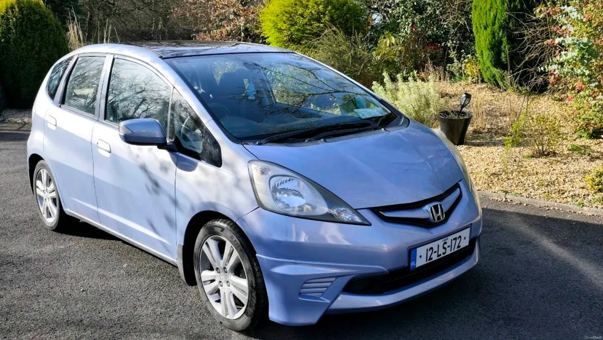 Honda Jazz low millage NCT05/27 TAX05/26 - Image 1