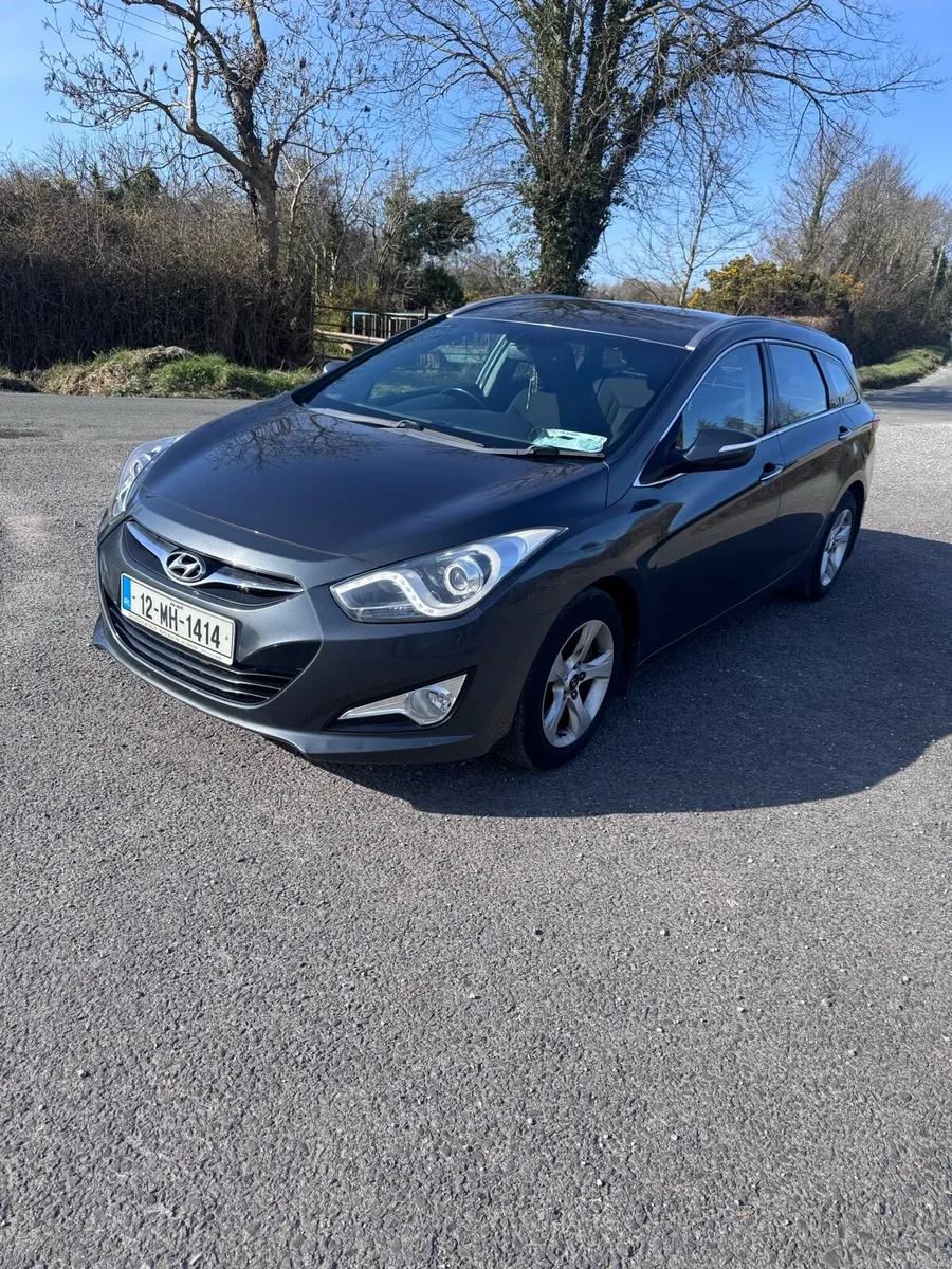 Hyundai i40 AUTOMATIC. - Image 2