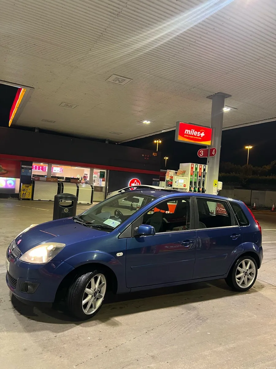 Ford fiesta - Image 3