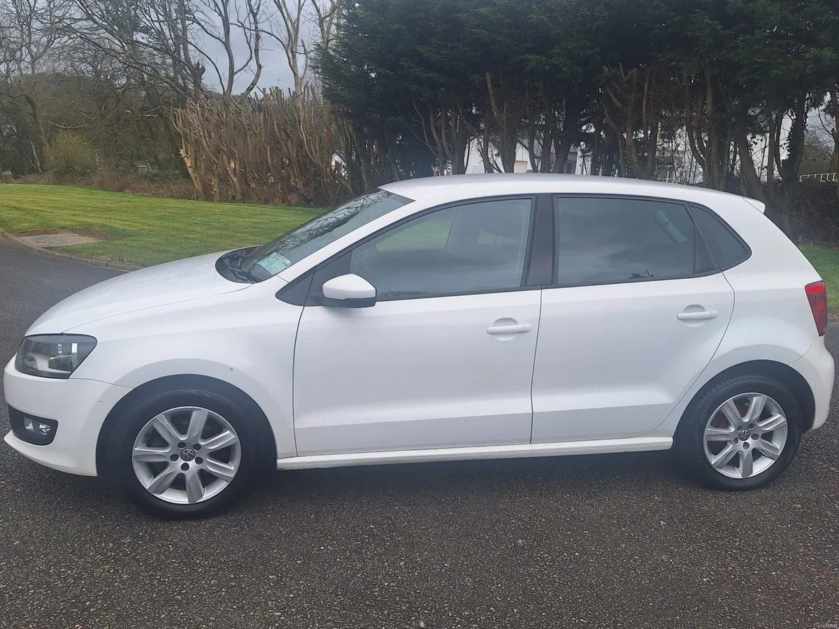 Volkswagen polo - Image 3
