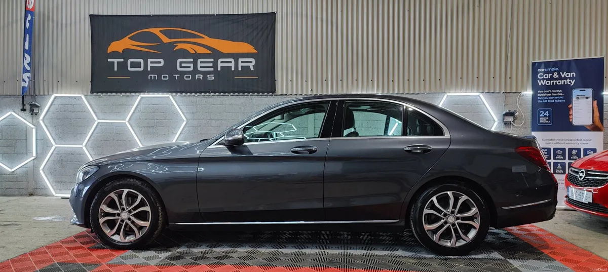 2015 Mercedes-Benz C-Class BLUETEC - Image 2