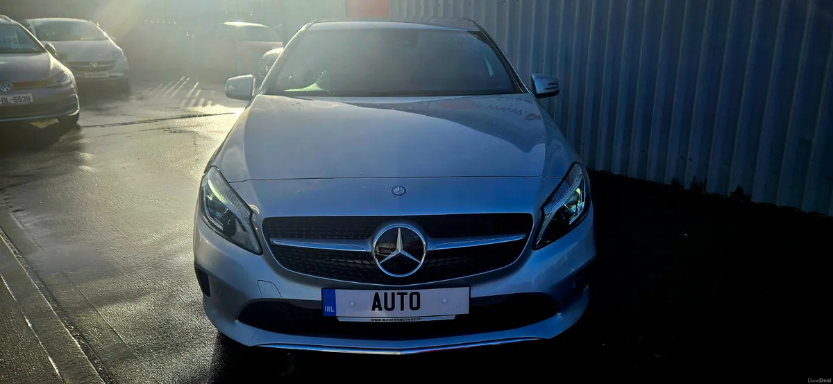 Mercedes A Class automatic 1.6 petrol 5dr low kms - Image 4