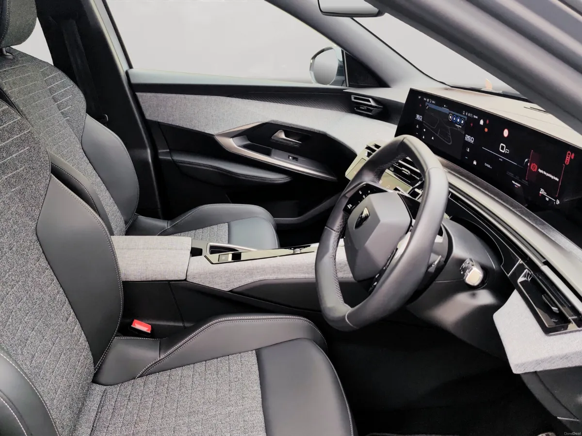 Peugeot 3008 Allure hybrid - Image 2