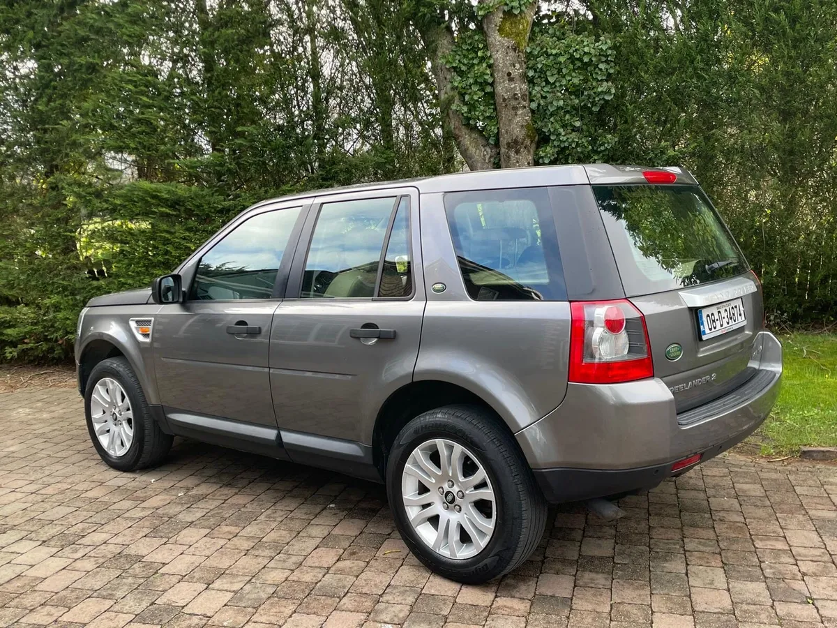LANDROVER / FREELANDER 2 - Image 3