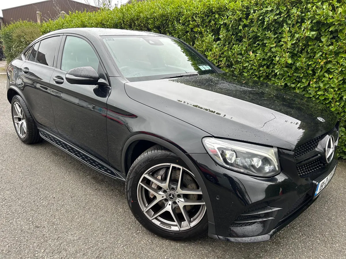 Mercedes-Benz GLC 2018 220D 4MATIC COUPE AMG SPORT - Image 3