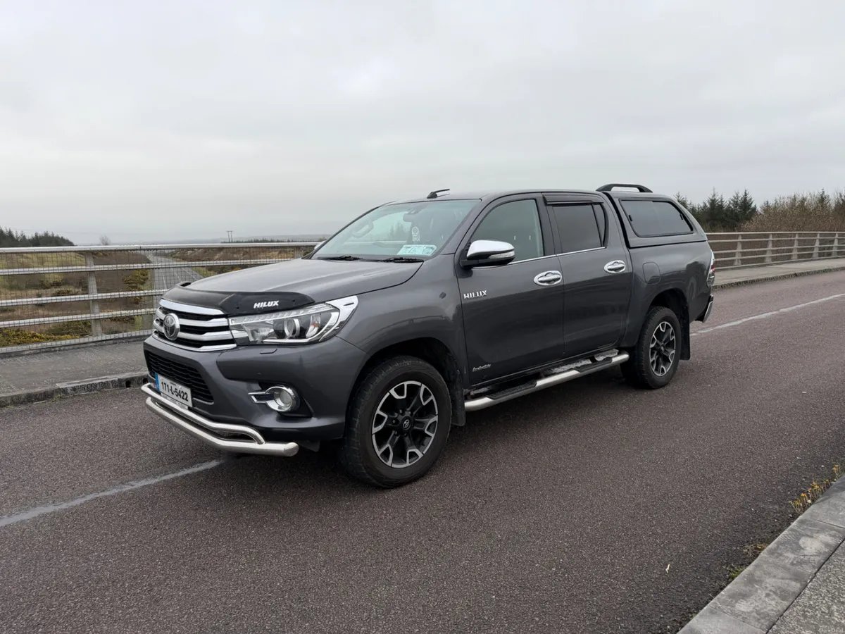 2017 Toyota Hilux Invincible X - Image 1