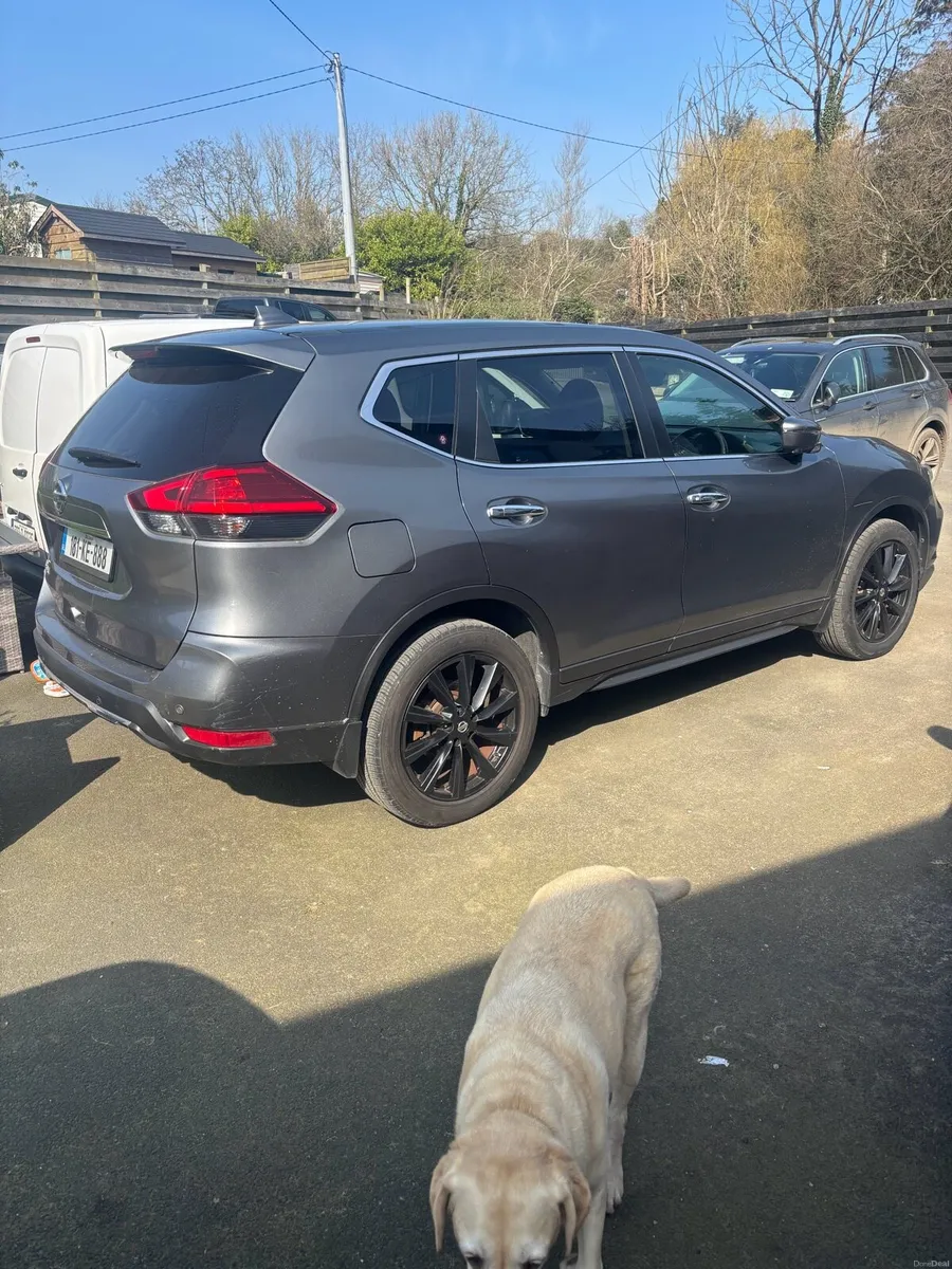 2018 Nissan trail 7 seater. - Image 1