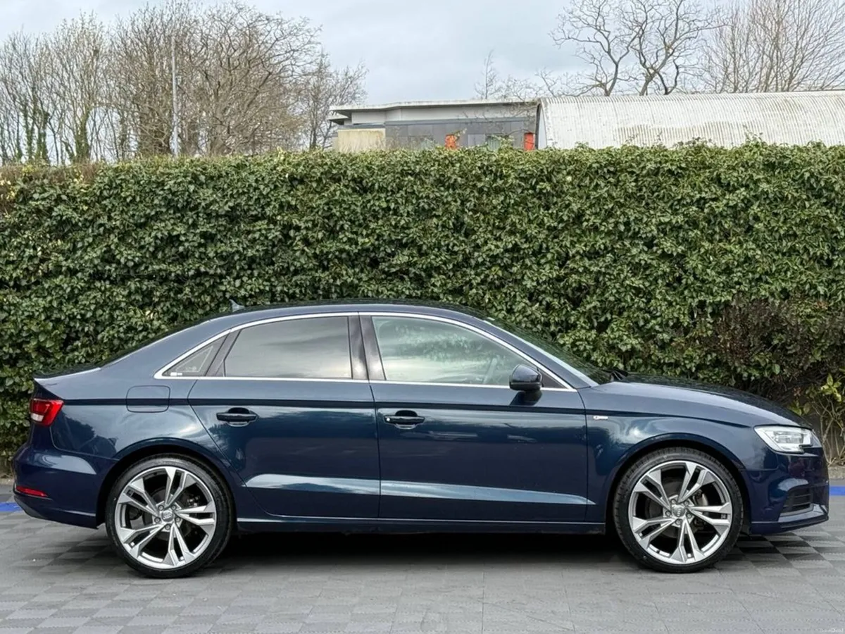 Audi A3 S-LINE PACK 1.4 TFSI // FULL SERVICE HISTO - Image 2
