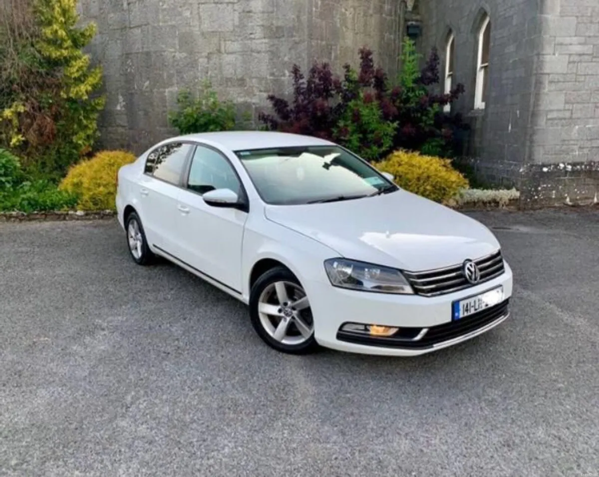 Volkswagen Passat 2014 - Image 1