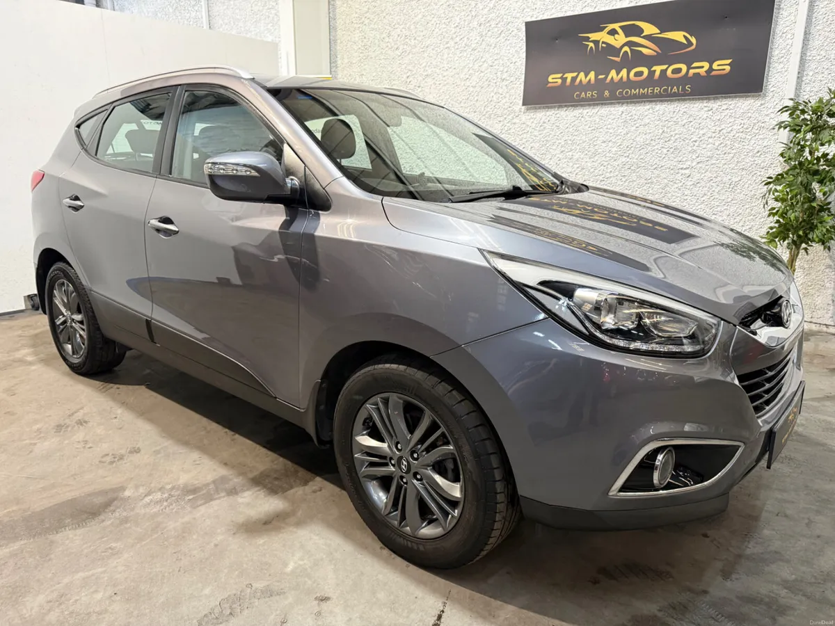 Hyundai ix35 2015 Automatic 4x4 Low Kms - Image 4