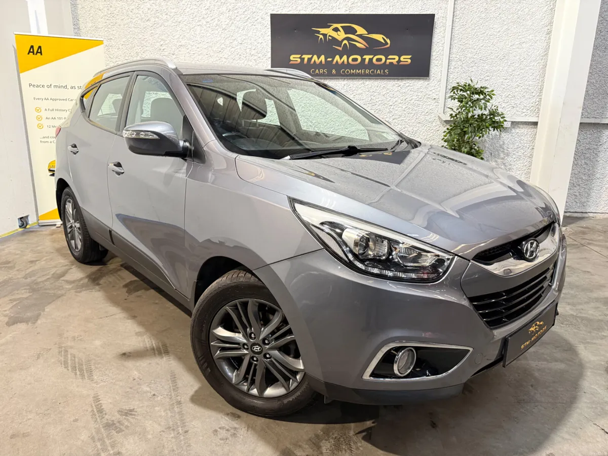 Hyundai ix35 2015 Automatic 4x4 Low Kms - Image 1